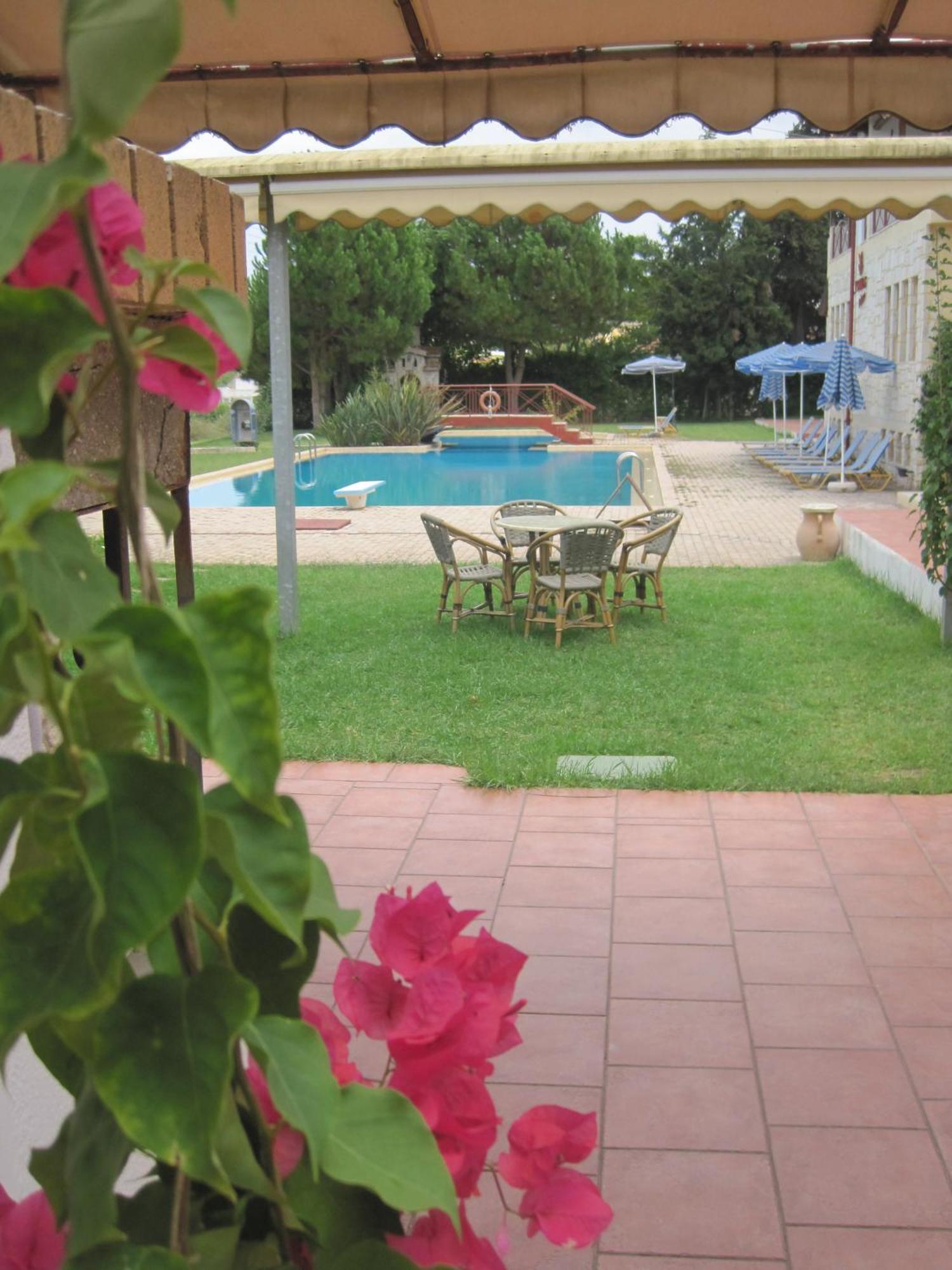 Vamos Palace Apartments Exterior photo