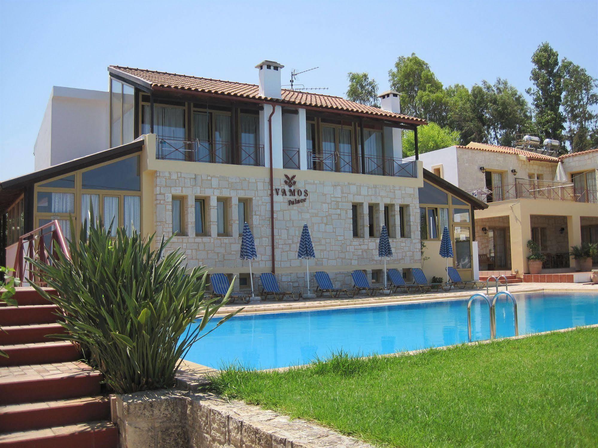 Vamos Palace Apartments Exterior photo